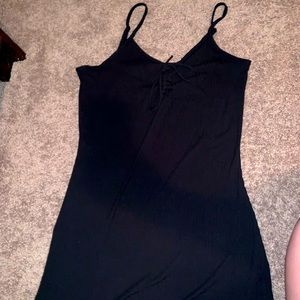 Tie adjustable black dress size large